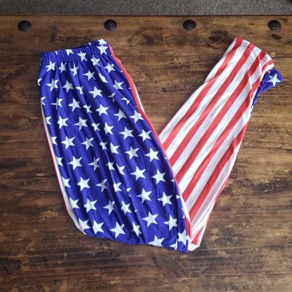 Honey and Lace Leggings - Picture 1 of 5